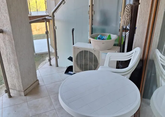 July Morning Seaside Apartament Kawarna